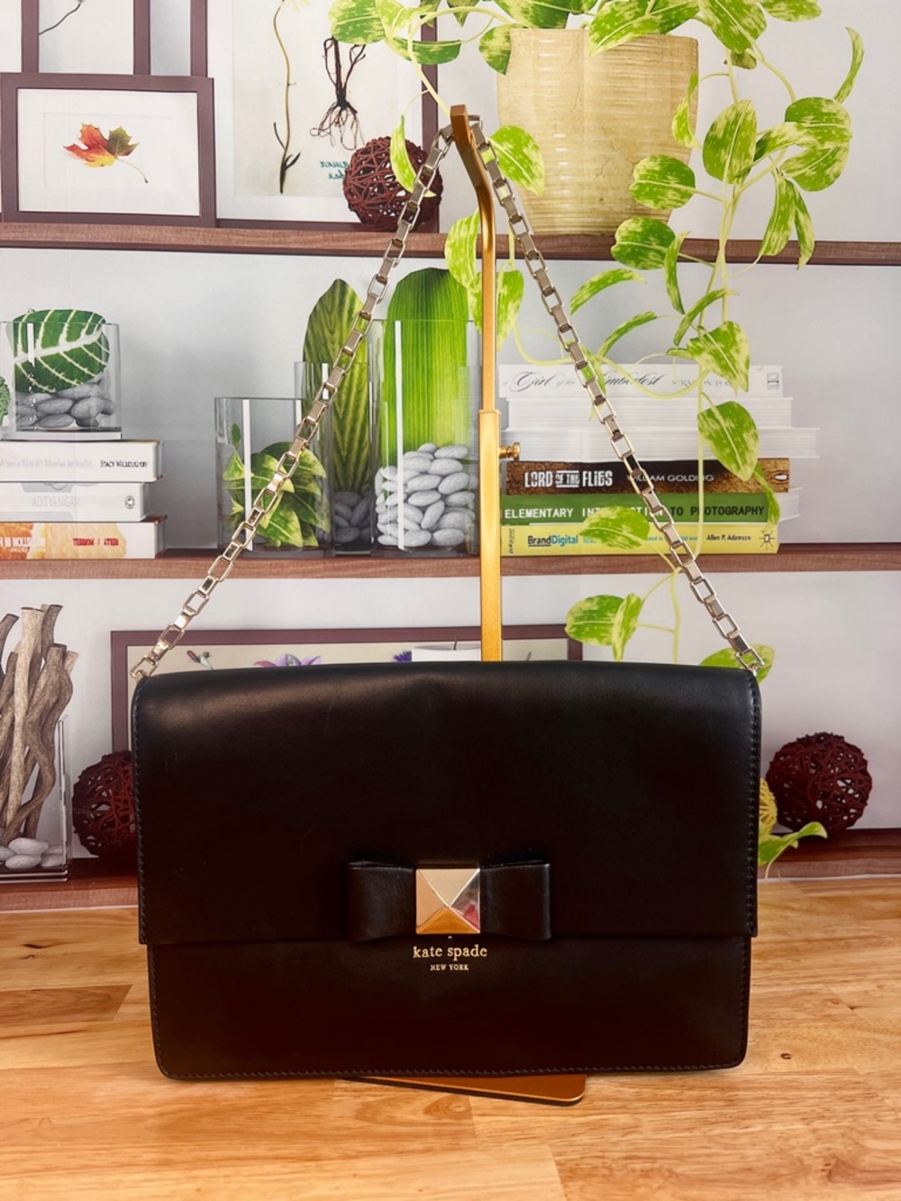 Kate Spade New York Black Leather Clutch Bag with Shoulder Strap and Bow Accent - Picture 5 of 14